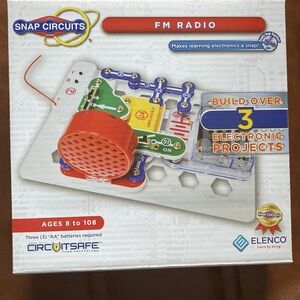 Snap Circuits FM Radio Kit